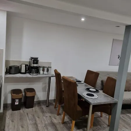 Kamelia Apartamento *