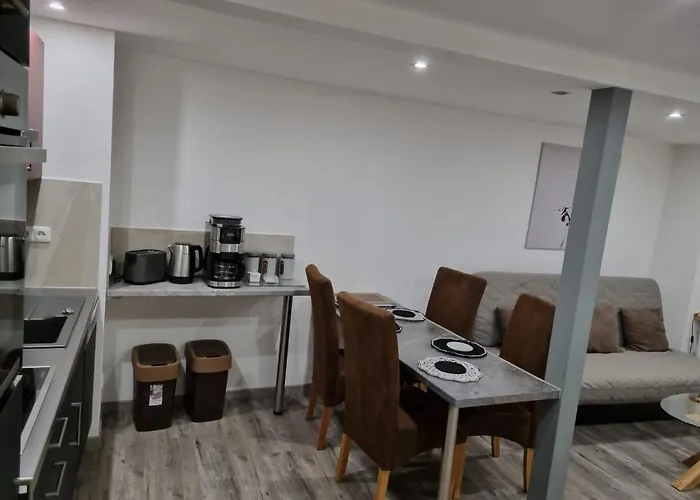 Kamelia Apartamento *